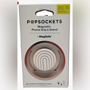 Popsockets- Magnetic MAGSAFE Phone Grip & Stand Curves Coconut Creme